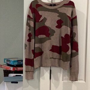 Ftate Camouflage Sweater